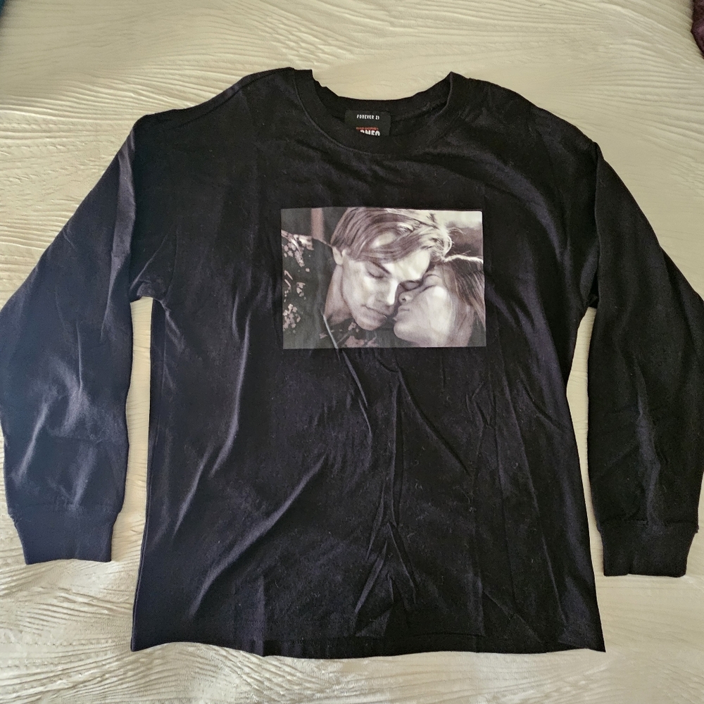 Forever 21 Romeo + Juliet Long Sleeve Shirt